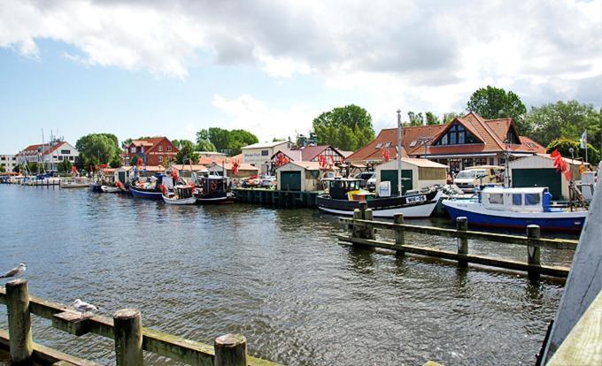 Hotel Zur Bruecke Greifswald Ngoại thất bức ảnh